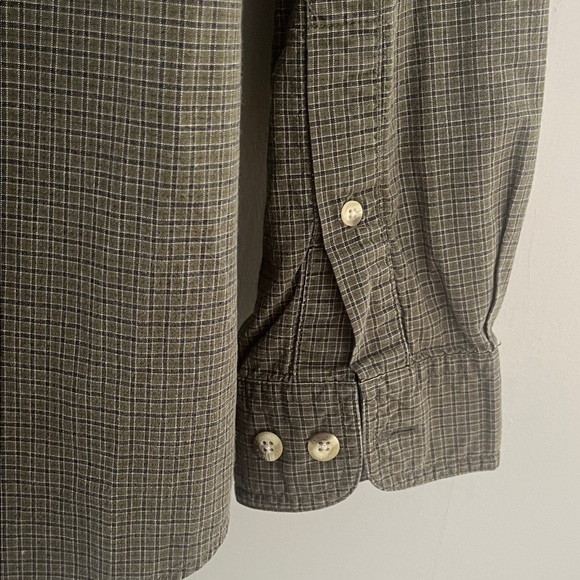 Columbia Men's Dark Olive Casual Shirt Size Medium - Picture 6 of 8